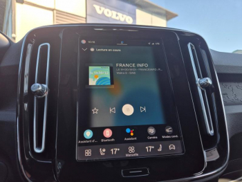 Photo 29 du bon plan VOLVO XC40 Recharge 231ch Start EDT occasion à 28990 €
