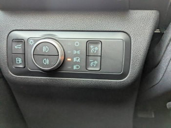 Photo 15 du bon plan FORD Kuga 2.5 Duratec 225ch PHEV Vignale BVA occasion à 22811 €