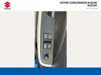Photo 11 du bon plan SUZUKI Swift 1.2 Hybrid 83ch Privilège occasion à 16990 €