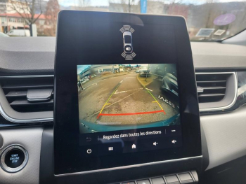 Photo 9 du bon plan RENAULT Captur 1.6 E-Tech hybride rechargeable 160ch Intens -21 occasion à 17290 €