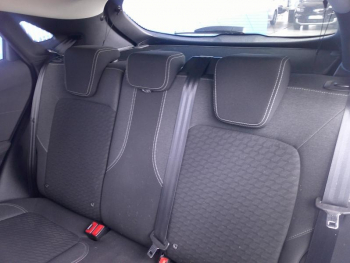 Photo 17 du bon plan FORD Puma 1.0 Flexifuel 125ch S&S mHEV Titanium occasion à 19690 €