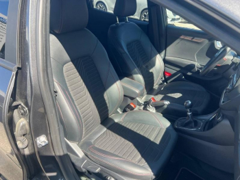 Photo 27 du bon plan FORD Puma 1.0 Flexifuel 125ch S&S mHEV ST-Line X occasion à 17490 €