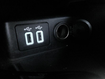 Photo 23 du bon plan FORD Kuga 2.5 Duratec 190ch FHEV Titanium BVA occasion à 22900 €