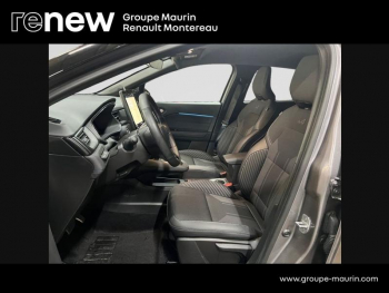 Photo 9 du bon plan RENAULT Captur 1.8 E-Tech full hybrid 160ch esprit Alpine - 25 occasion à 29387 €