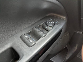 Photo 15 du bon plan FORD EcoSport 1.0 EcoBoost 125ch Active 6cv KIT BIO MOTORS ETHANOL occasion à 18942 €