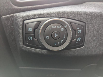 Photo 16 du bon plan FORD EcoSport 1.0 EcoBoost 125ch Active 6cv KIT BIO MOTORS ETHANOL occasion à 18942 €