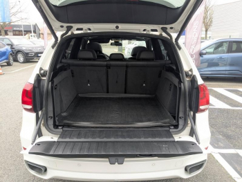 Photo 8 du bon plan BMW X5 xDrive40dA 313ch M Sport 21cv occasion à 36743 €