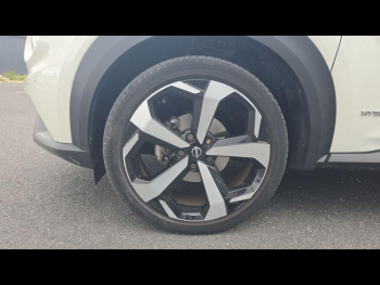 Photo 9 du bon plan NISSAN Juke 1.6 Hybrid 143ch Tekna 2023.5 occasion à 24890 €