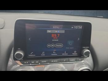 Photo 19 du bon plan NISSAN Juke 1.6 Hybrid 143ch Tekna 2023.5 occasion à 24890 €