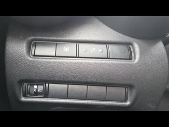 Photo 25 du bon plan NISSAN Juke 1.6 Hybrid 143ch Tekna 2023.5 occasion à 24890 €