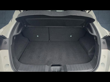 Photo 28 du bon plan NISSAN Juke 1.6 Hybrid 143ch Tekna 2023.5 occasion à 24890 €