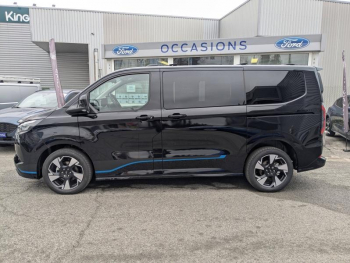 Photo 6 du bon plan FORD Tourneo Custom 340 L1H1 2.5 Duratec 232ch Hybride rechargeable Sport CVT occasion à 65421 €
