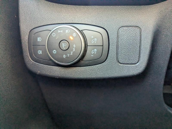 Photo 14 du bon plan FORD Puma 1.0 Flexifuel 125ch S&S mHEV Titanium occasion à 19953 €