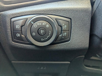 Photo 14 du bon plan FORD EcoSport 1.0 EcoBoost 125ch ST-Line 7cv occasion à 16954 €