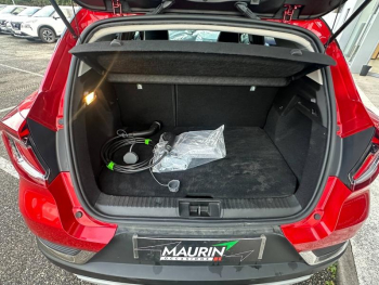 Photo 17 du bon plan RENAULT Captur 1.6 E-Tech hybride rechargeable 160ch Intens -21 occasion à 17890 €