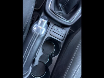 Photo 25 du bon plan FORD Puma 1.0 Essence/EcoBoost 125ch mHEV Titanium occasion à 15980 €