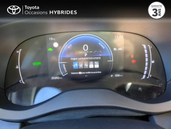 Photo 14 du bon plan TOYOTA Yaris Cross 130h Design AWD-i MC24 occasion à 25290 €