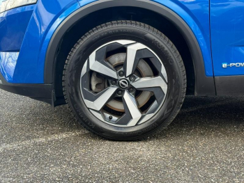 Photo 8 du bon plan NISSAN Qashqai e-POWER 190ch N-Connecta 2022 occasion à 23990 €