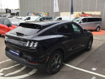 Photo 4 du bon plan FORD Mustang Mach-E Extended Range 99kWh 294ch 7cv occasion à 31990 €