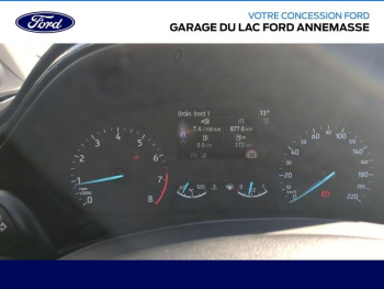 Photo 8 du bon plan FORD Puma 1.0 Flexifuel 125ch S&S mHEV Titanium occasion à 18990 €