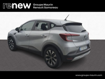 Photo 5 du bon plan RENAULT Captur 1.6 E-Tech hybride 145ch Evolution occasion à 18400 €