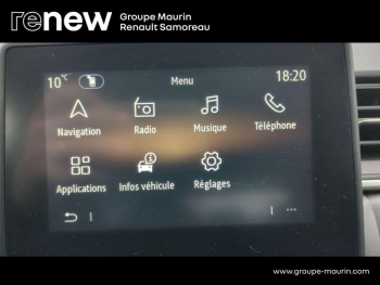 Photo 25 du bon plan RENAULT Captur 1.6 E-Tech hybride 145ch Evolution occasion à 18400 €