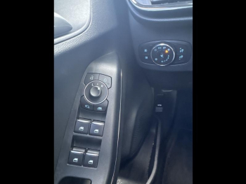 Photo 18 du bon plan FORD Puma 1.0 Flexifuel 125ch S&S mHEV Titanium occasion à 15390 €