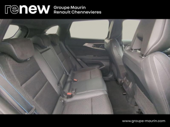 Photo 12 du bon plan RENAULT Austral 1.2 E-Tech full hybrid 200ch Iconic esprit Alpine occasion à 31999 €