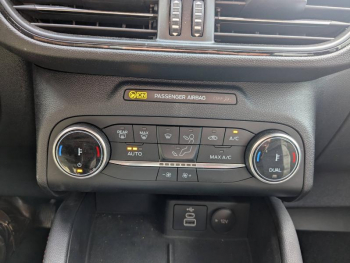 Photo 24 du bon plan FORD Kuga 2.5 Duratec 225ch PHEV ST-Line Business BVA occasion à 27963 €