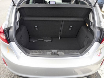 Photo 9 du bon plan FORD Fiesta 1.0 EcoBoost 125ch mHEV Connect Business 5p occasion à 12743 €