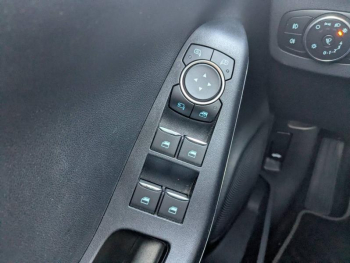 Photo 10 du bon plan FORD Puma 1.5 EcoBlue 120ch Titanium occasion à 15490 €