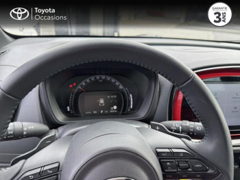Photo 13 du bon plan TOYOTA Aygo X 1.0 VVT-i 72ch Undercover S-CVT MY23 occasion à 16490 €