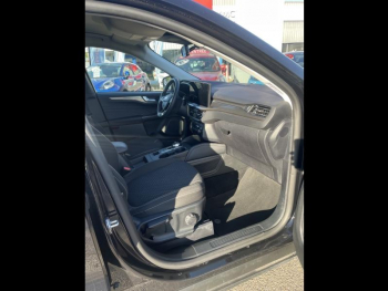 Photo 5 du bon plan FORD Kuga 2.5 Duratec 180ch Hybrid FlexiFuel Titanium Business Powershift occasion à 30990 €
