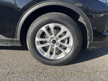 Photo 15 du bon plan FORD Kuga 2.5 Duratec 180ch Hybrid FlexiFuel Titanium Business Powershift occasion à 30990 €