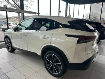 Photo 4 du bon plan NISSAN Qashqai e-POWER 190ch Tekna 2022 occasion à 26990 €