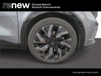 Photo 11 du bon plan RENAULT RAFALE 1.2 E-Tech full hybrid 200ch esprit Alpine occasion à 39999 €