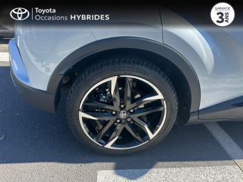 Photo 16 du bon plan TOYOTA C-HR 1.8 Hybride 122ch GR Sport E-CVT occasion à 26990 €