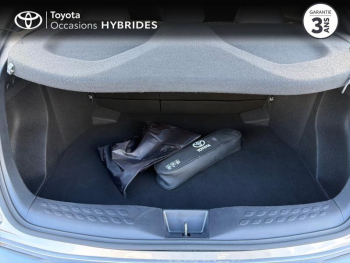 Photo 10 du bon plan TOYOTA C-HR 122h Distinctive 2WD E-CVT RC18 occasion à 20990 €