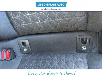 Photo 19 du bon plan TOYOTA C-HR 184h Edition 2WD E-CVT MY20 occasion à 17990 €