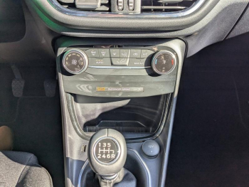 Photo 18 du bon plan FORD Puma 1.0 Flexifuel 125ch S&S mHEV Titanium occasion à 19990 €