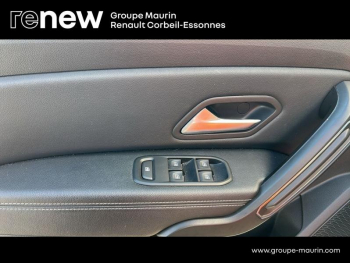 Photo 13 du bon plan DACIA Duster 1.3 TCe 150ch FAP Prestige 4x2 EDC occasion à 18790 €