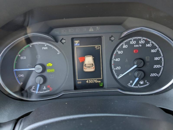 Photo 10 du bon plan TOYOTA Yaris 100h Collection 5p occasion à 14490 €