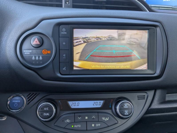 Photo 13 du bon plan TOYOTA Yaris 100h Collection 5p occasion à 14490 €