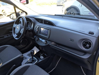 Photo 19 du bon plan TOYOTA Yaris 100h Collection 5p occasion à 14490 €