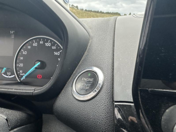 Photo 14 du bon plan FORD EcoSport 1.5 EcoBlue 100ch Titanium Business Euro6.2 occasion à 12990 €