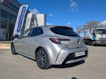 Photo 19 du bon plan TOYOTA Corolla 122h Design occasion à 17990 €
