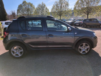 Photo 5 du bon plan DACIA Sandero 0.9 TCe 90ch Stepway occasion à 8490 €