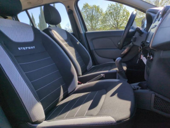 Photo 13 du bon plan DACIA Sandero 0.9 TCe 90ch Stepway occasion à 8490 €