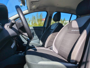 Photo 16 du bon plan DACIA Sandero 0.9 TCe 90ch Stepway occasion à 8490 €
