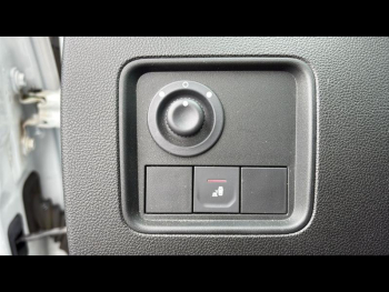 Photo 16 du bon plan DACIA Duster 1.5 Blue dCi 115ch Prestige 4x2 E6U occasion à 15990 €